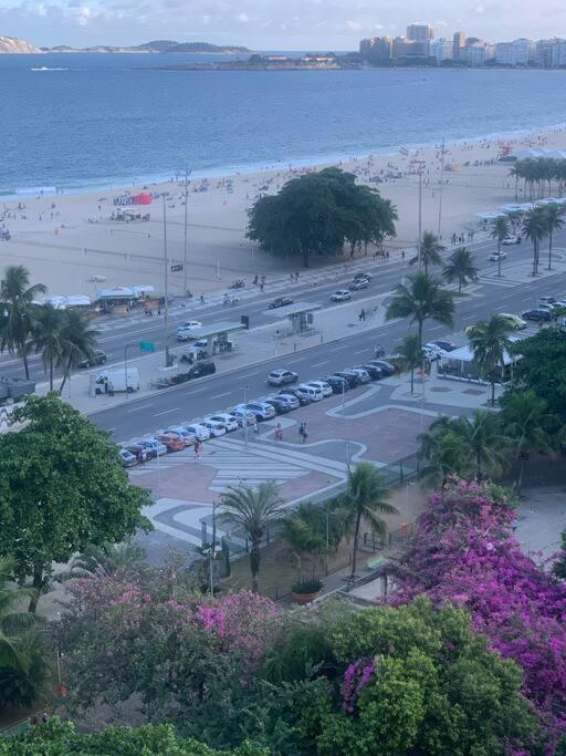 Copacabana On The With A Beautiful View! Apartamento Rio de Janeiro